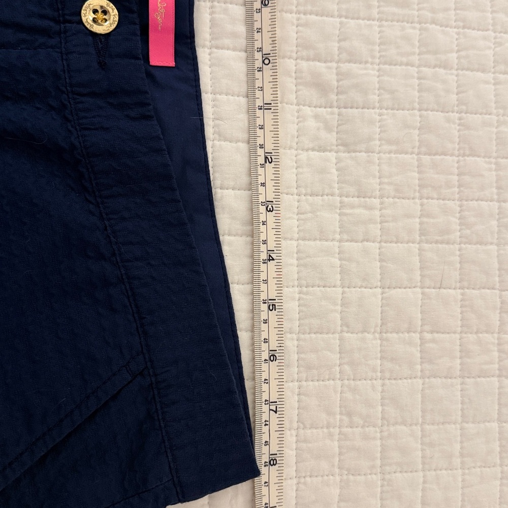 Lilly Pulitzer Navy Women's Shorts with Scalloped Hem. - Picture 7 of 8